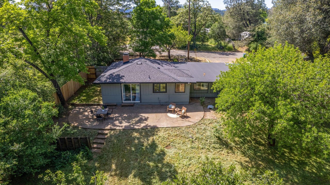 1457 Buena Vista Street, Shasta Lake, CA 96019