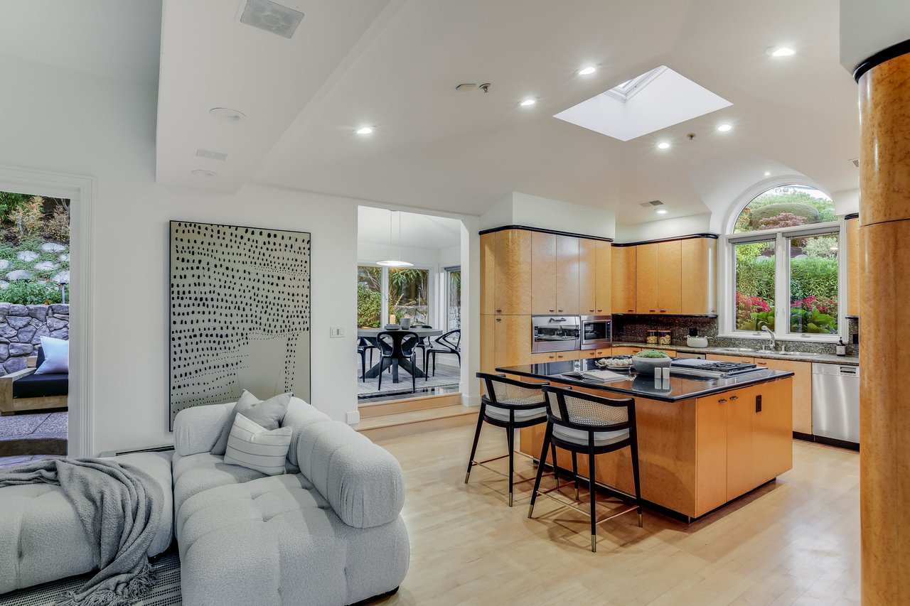 Tiburon Retreat at 7 Mariposa Court