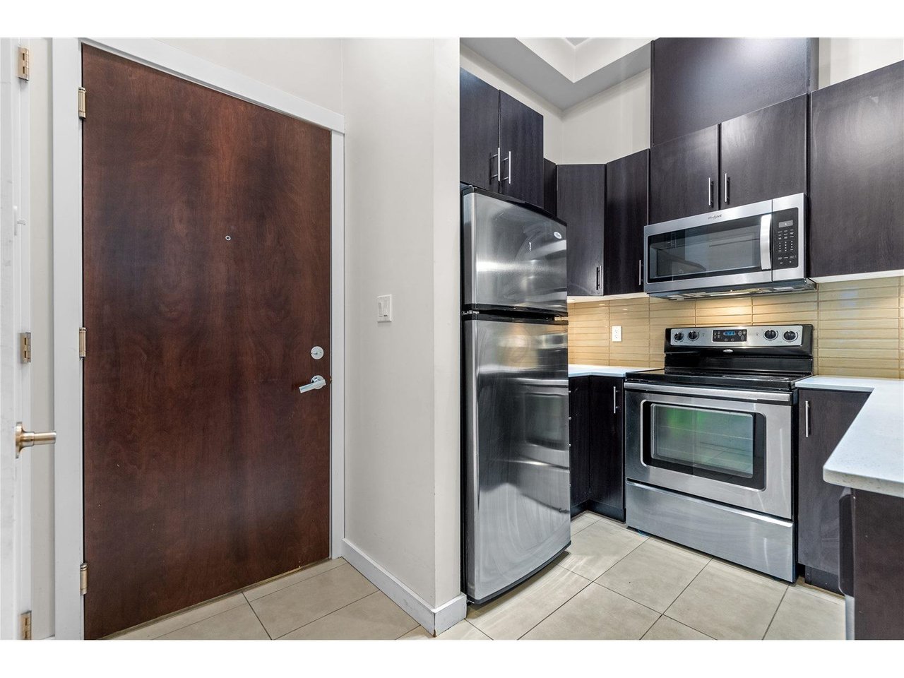 117-7777 Royal Oak Ave