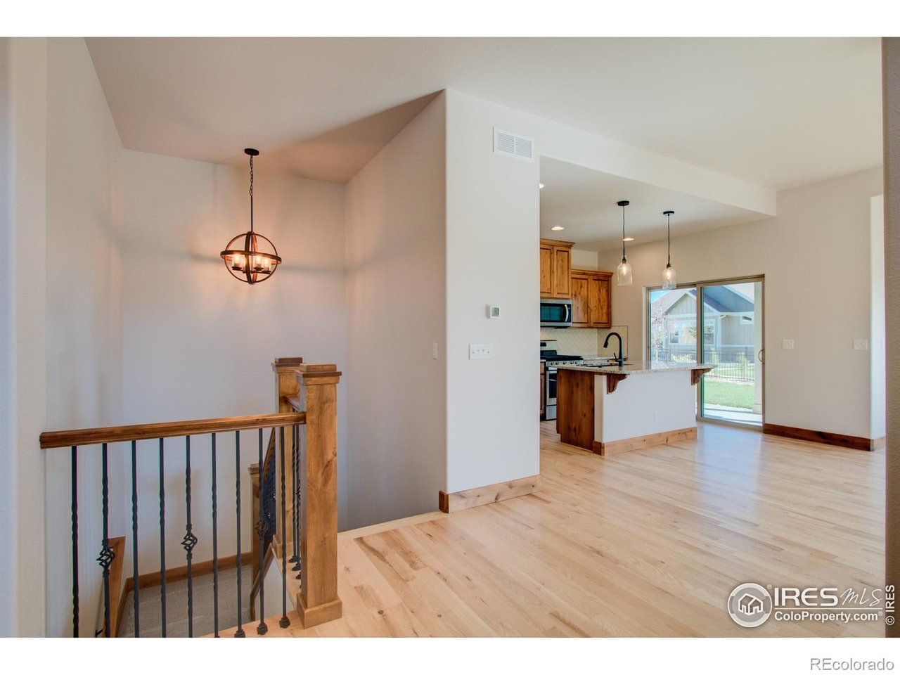 3571 Saguaro Dr