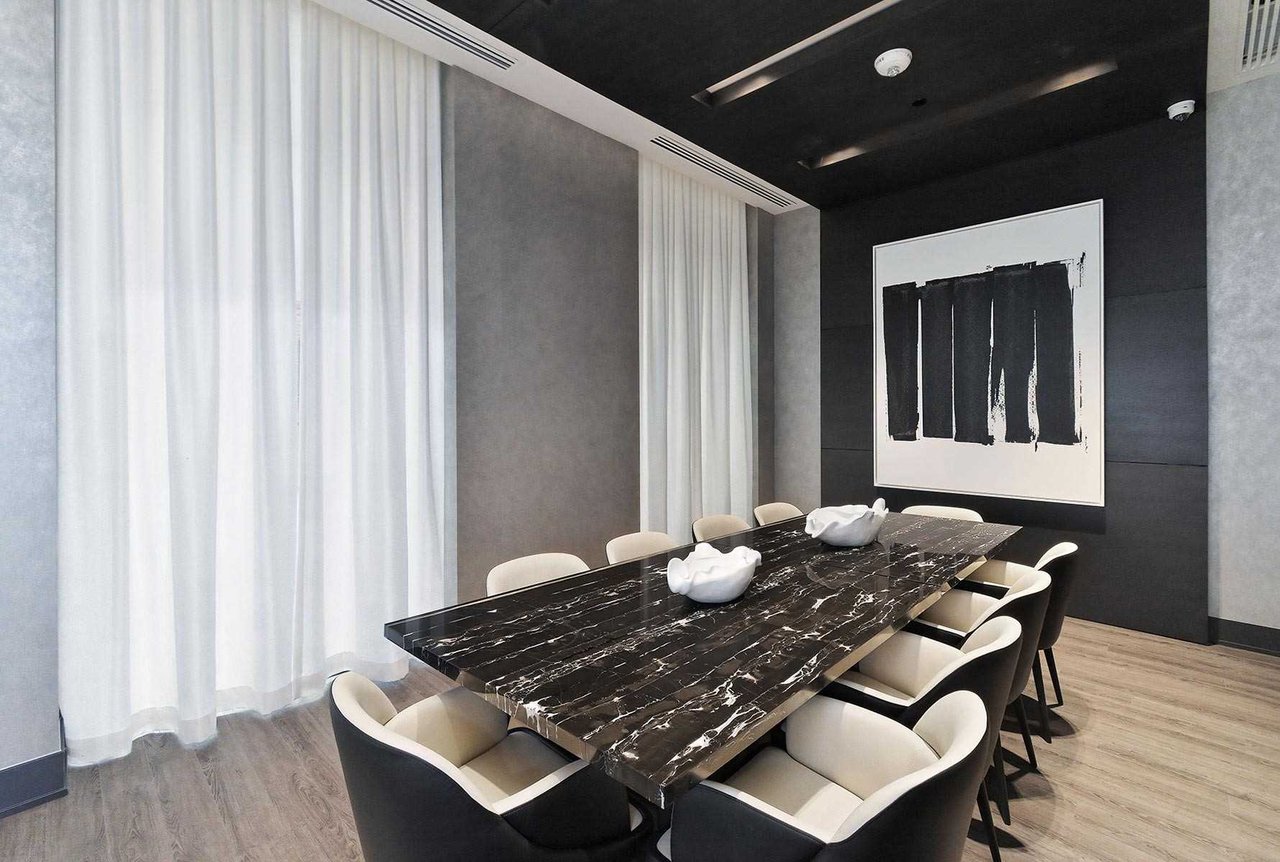 DEER PARK UPPER PENTHOUSE