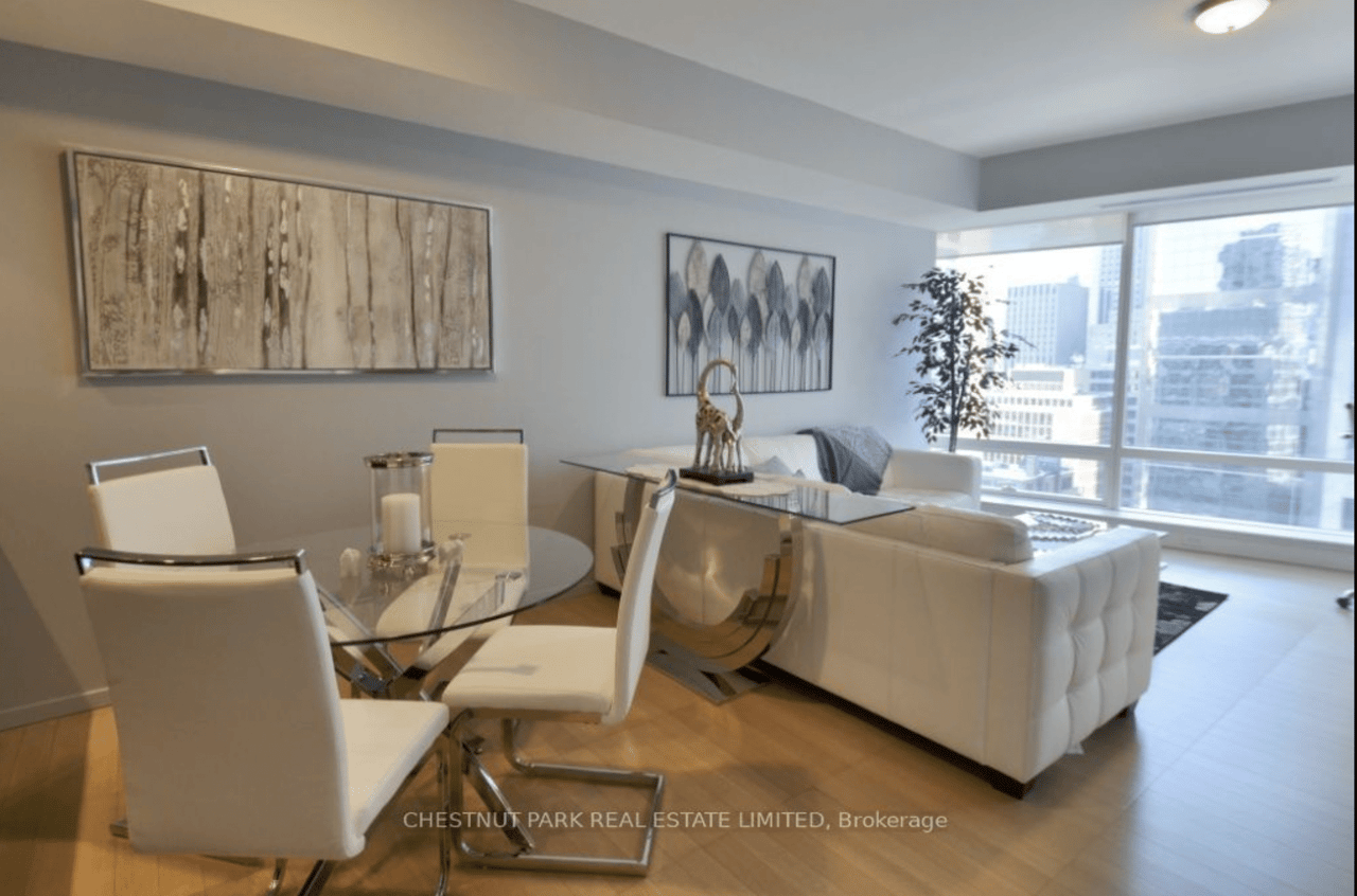 Suite 1804- 180 University Avenue