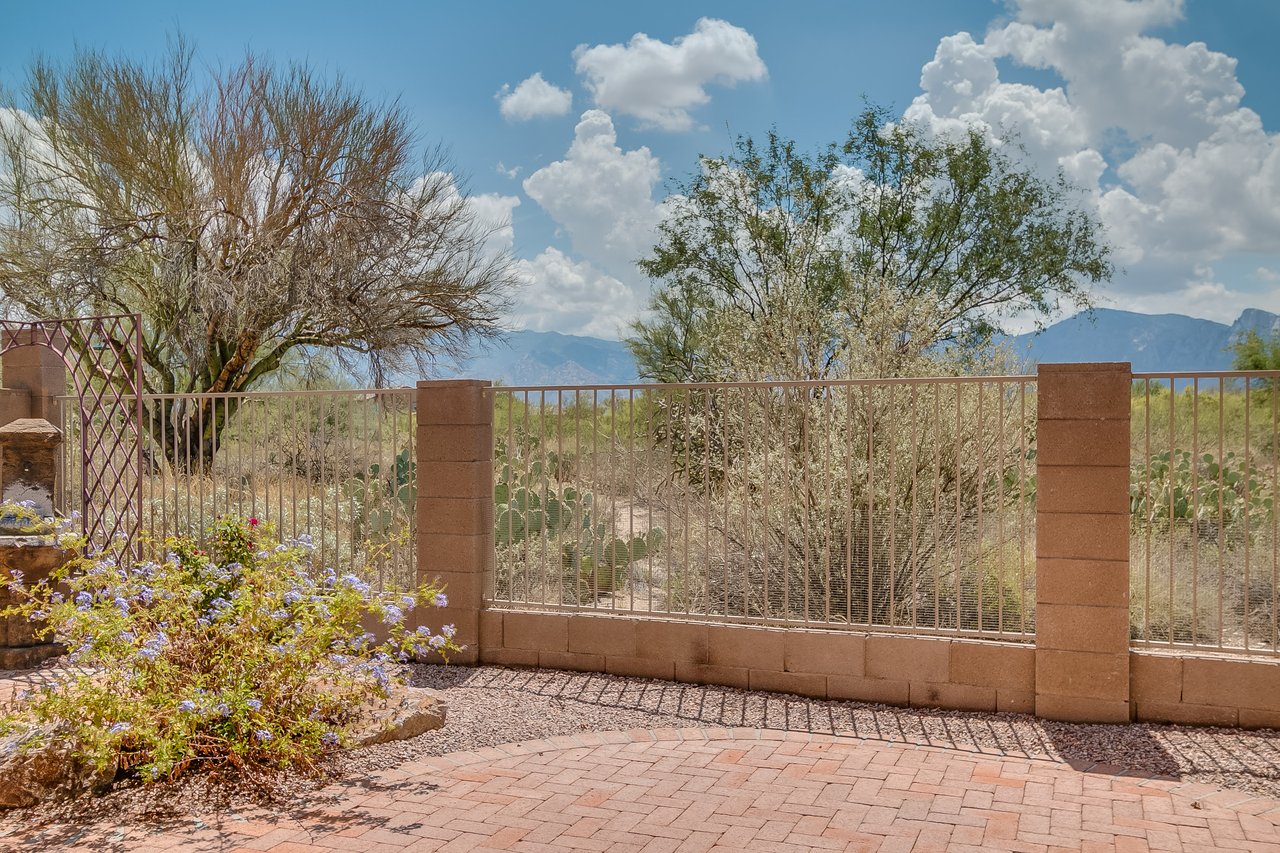 Incredible, Unobstructed Catalina Mountain Views