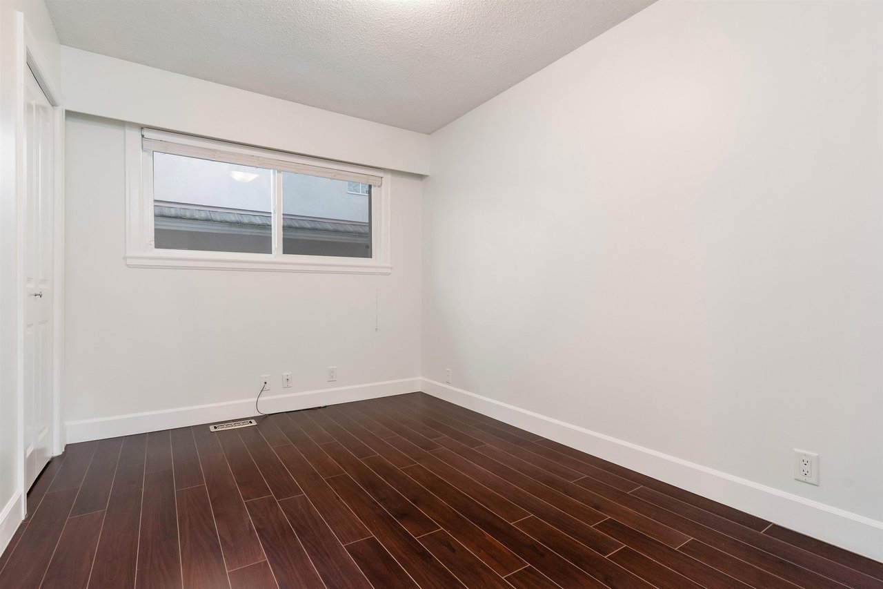 2019 E 45th Ave