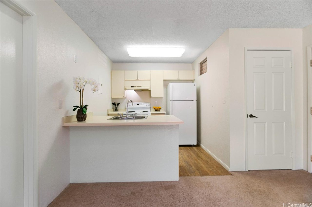 94-1063 Kaukahi Pl #B1