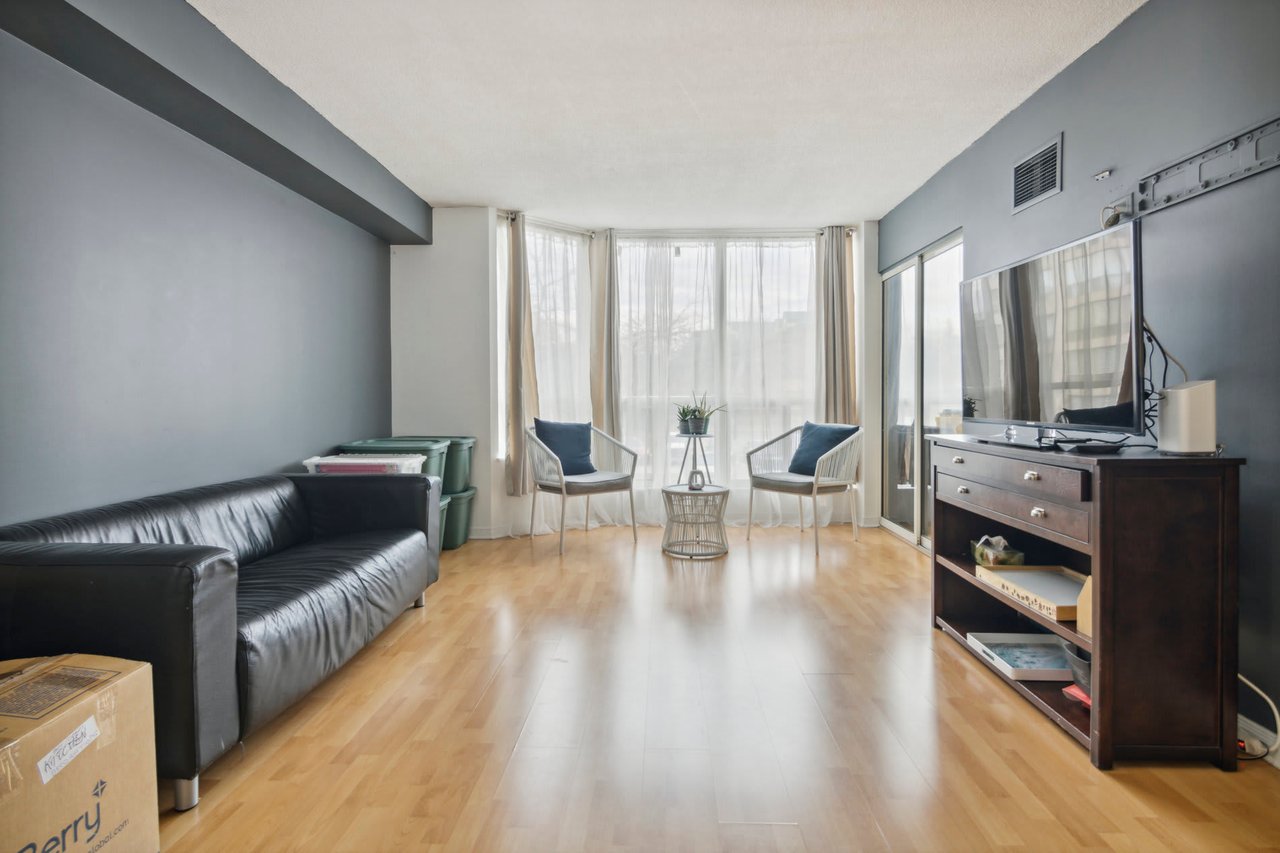 309 Major Mackenzie Drive East #217