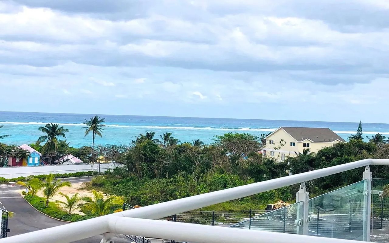 13 Miramar W, Love Beach