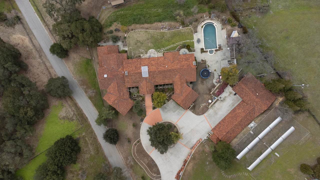 233 Forrester RD