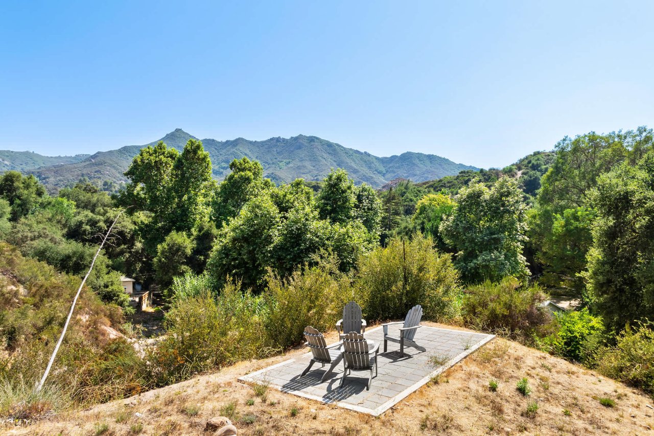 1518 Valley Drive, Topanga