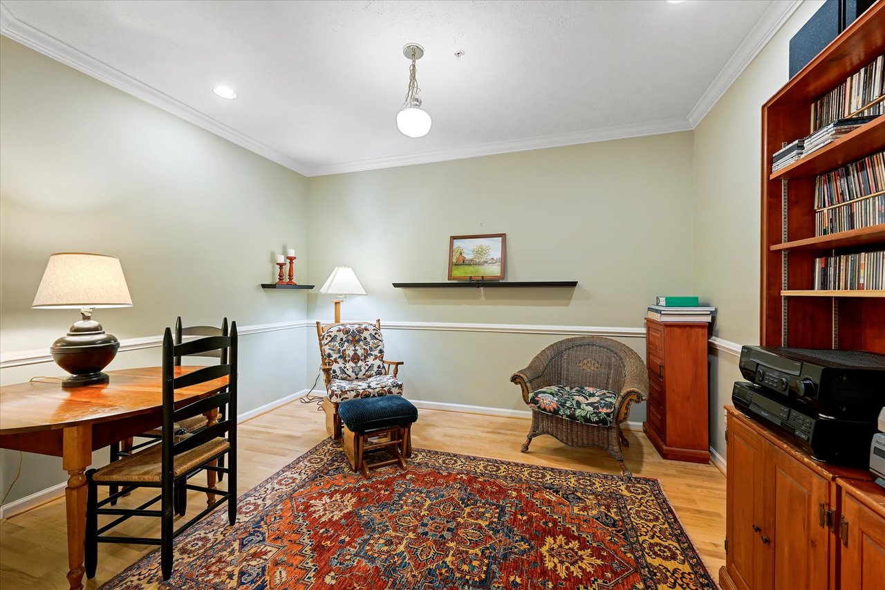 9606-B Amberleigh Lane