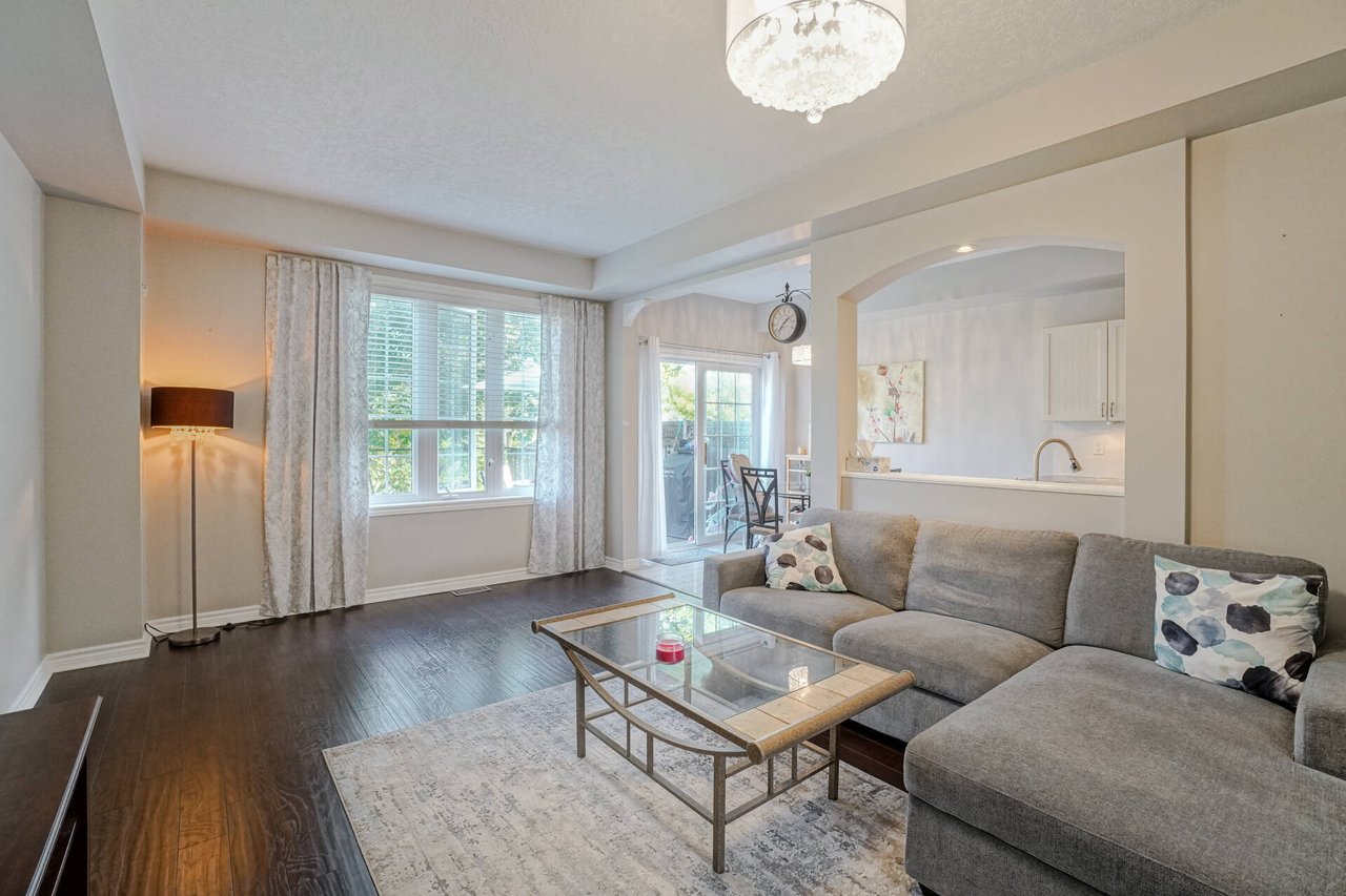 Beautiful Townhome in Ancaster