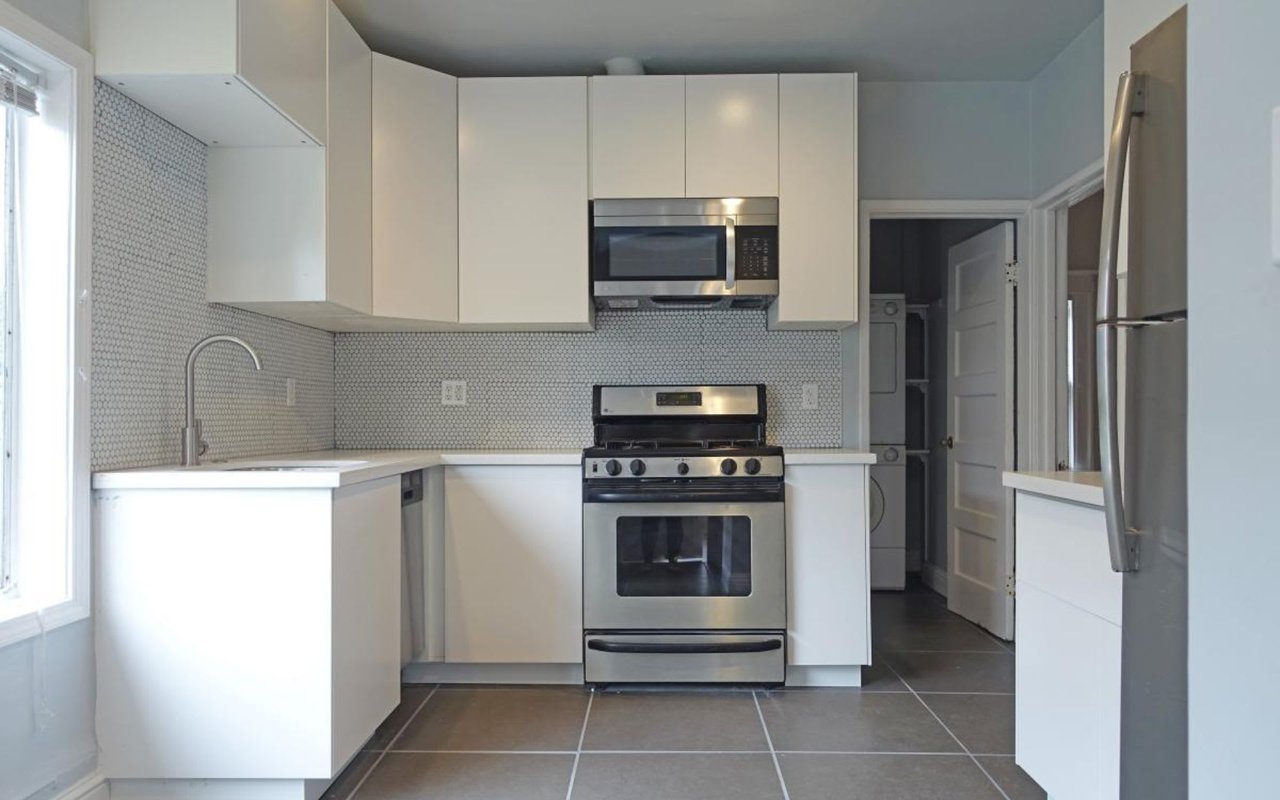 3324 Harrison St Unit: 1