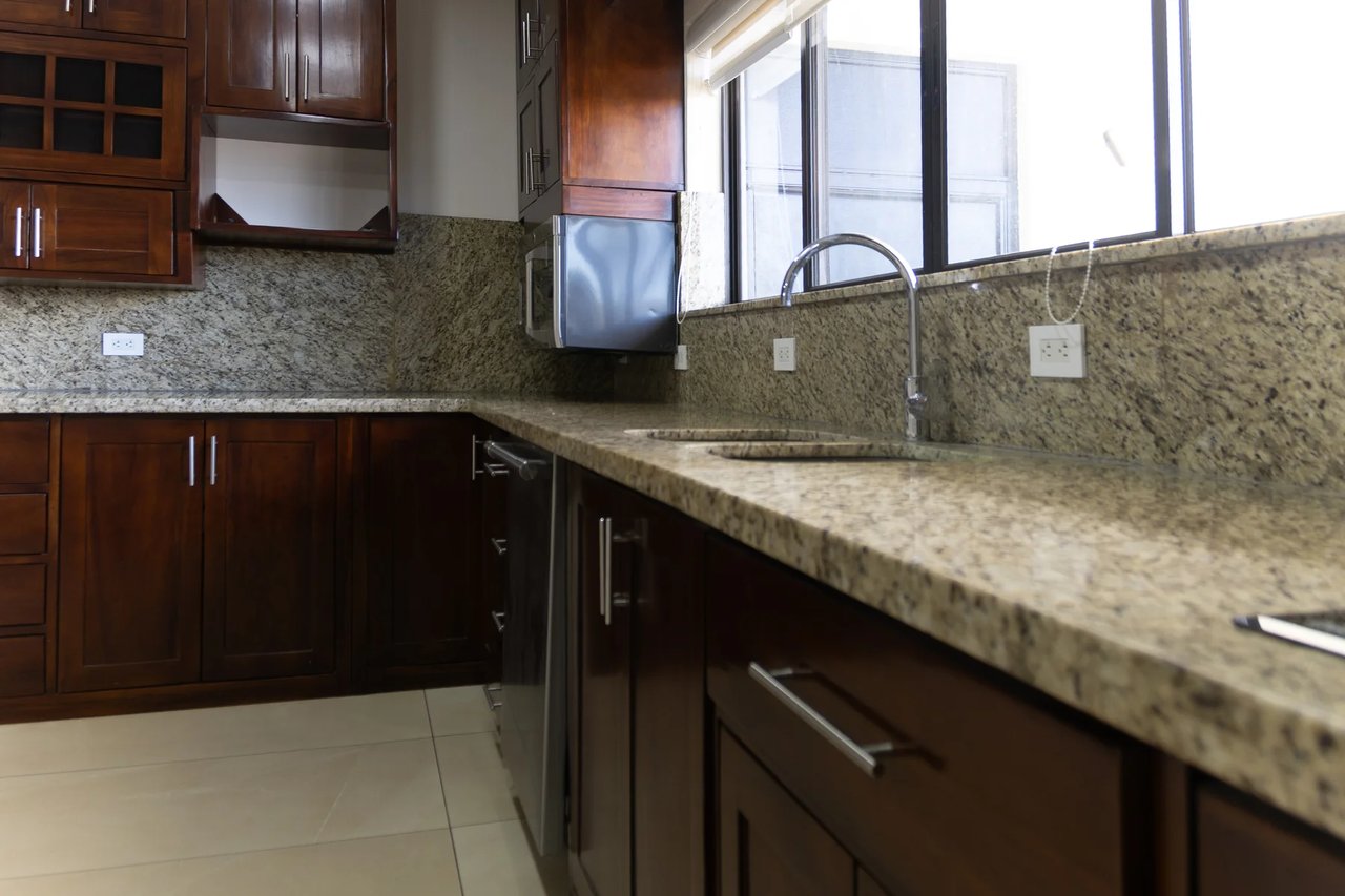 Dual Luxury Homes Estate, Heredia