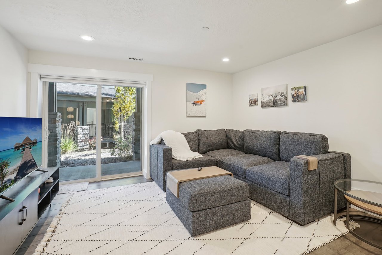 3312 Quarry Springs