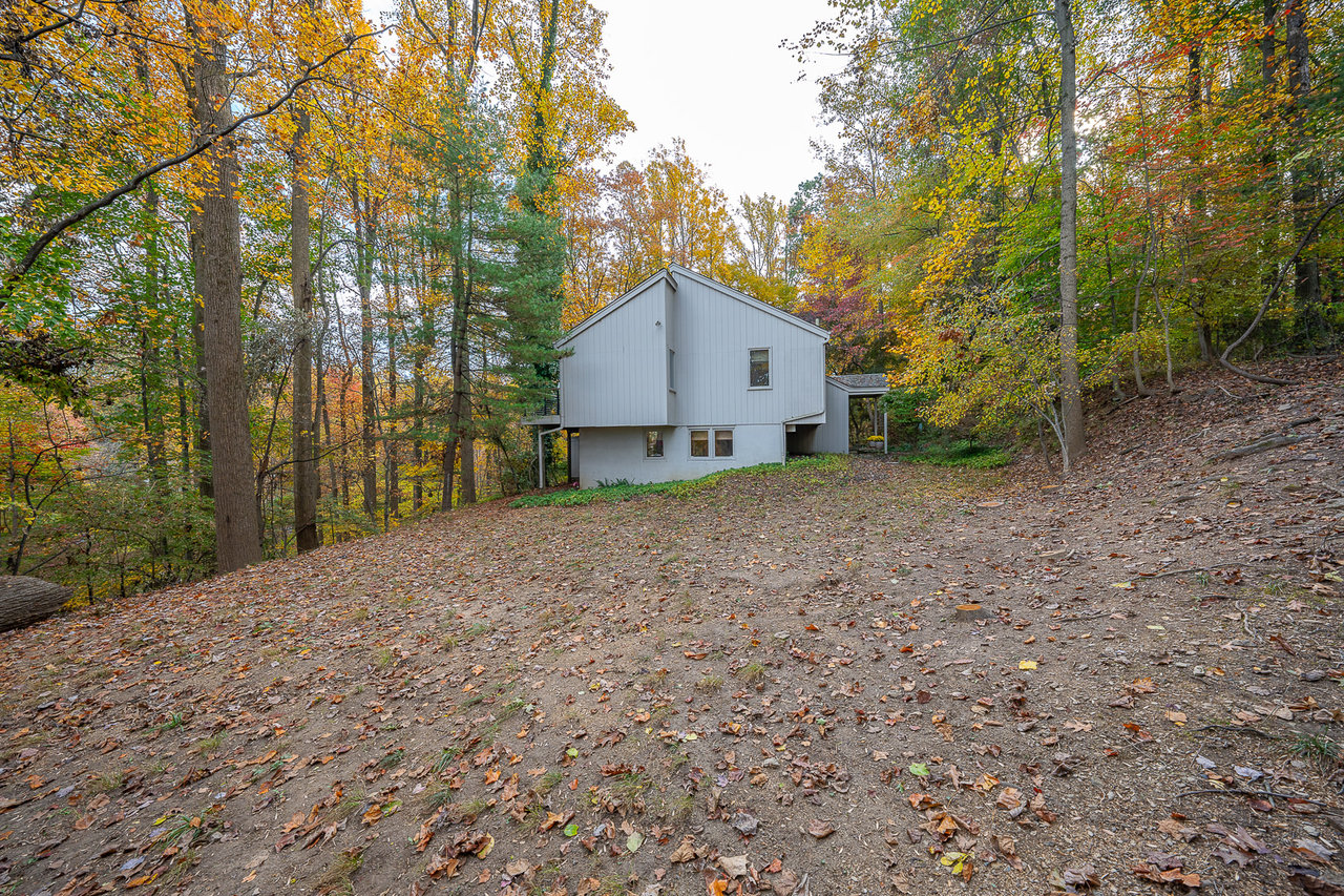 334 Malin Rd