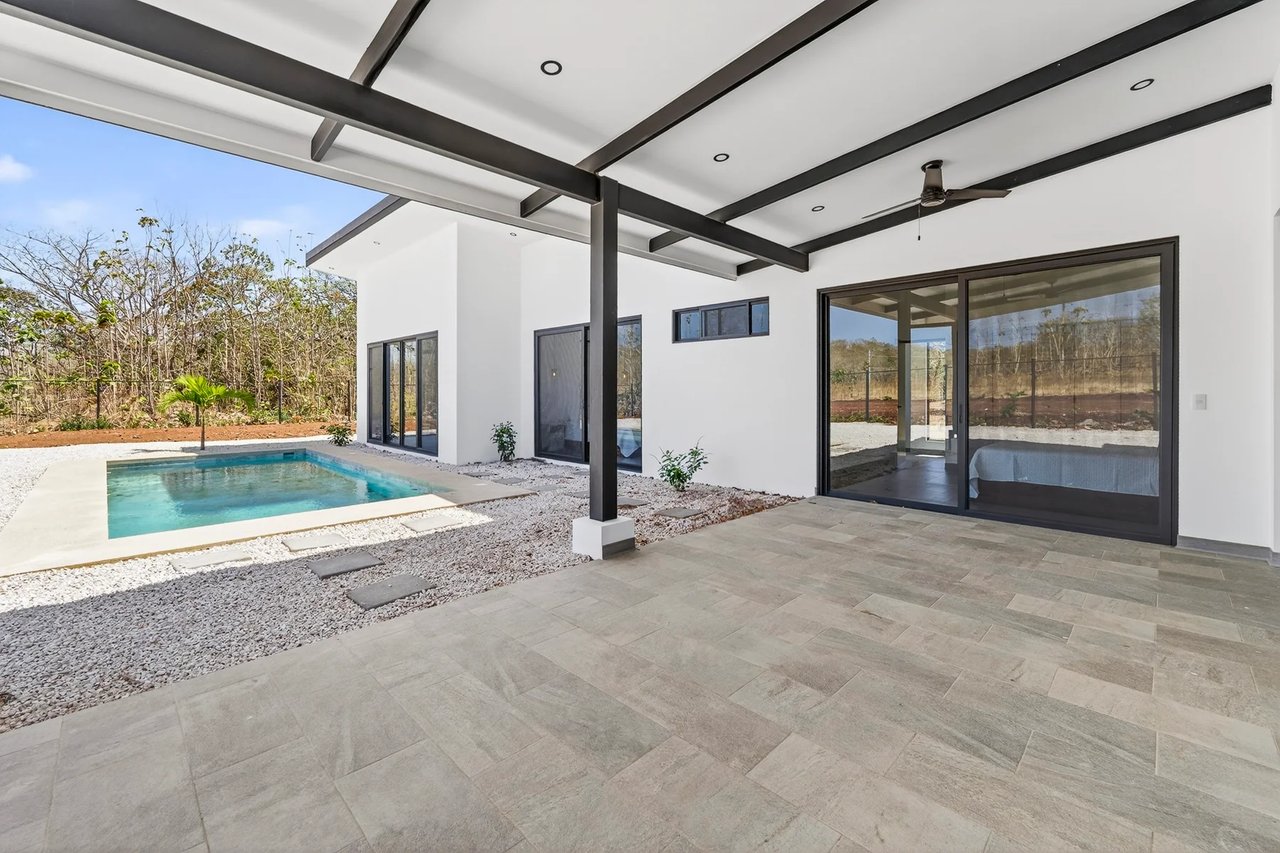 Modern Pool Villa, Tamarindo, Guanacaste