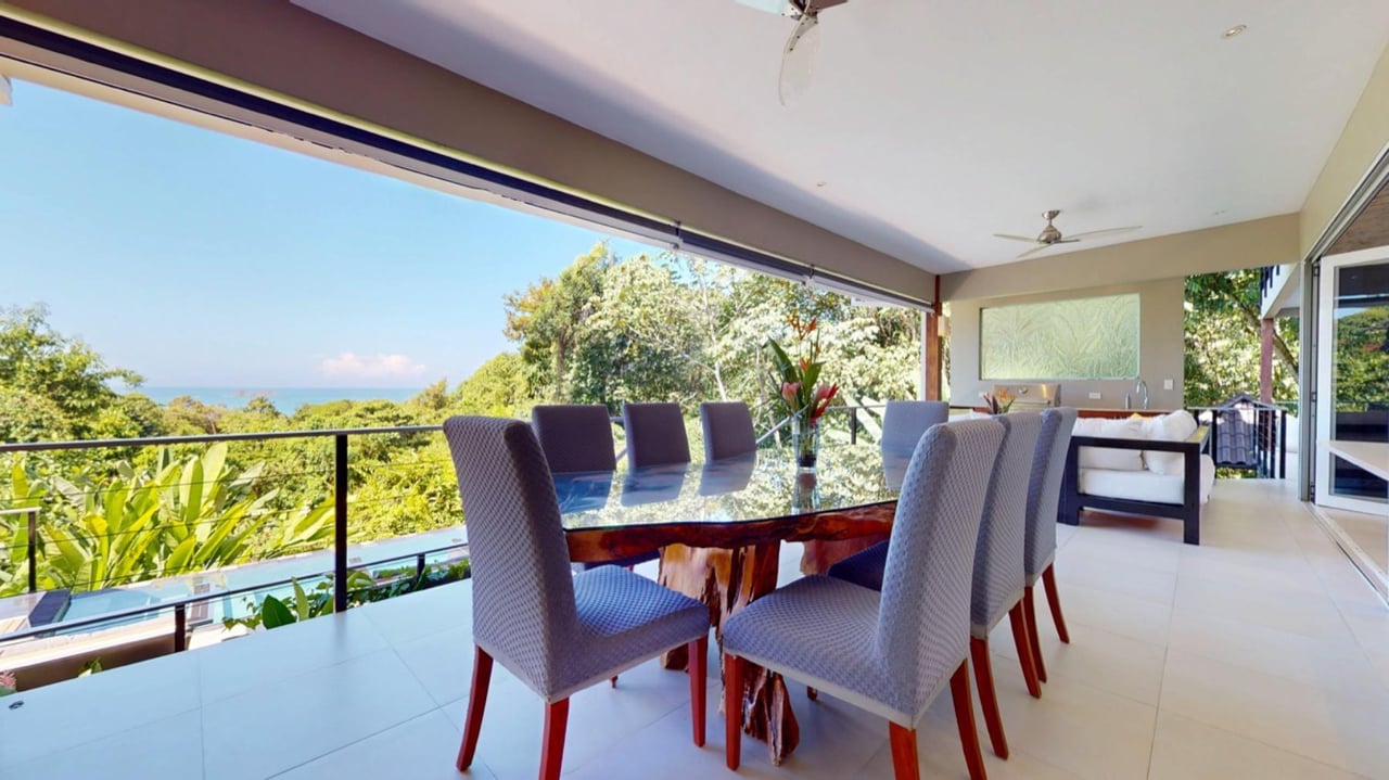 Balinese Style Oceanview Villa, Uvita, Puntarenas