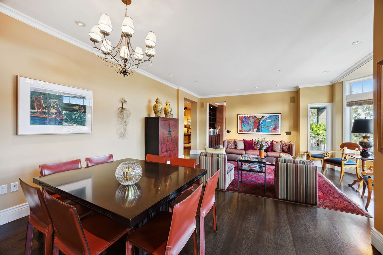 54 De Silva Island Drive