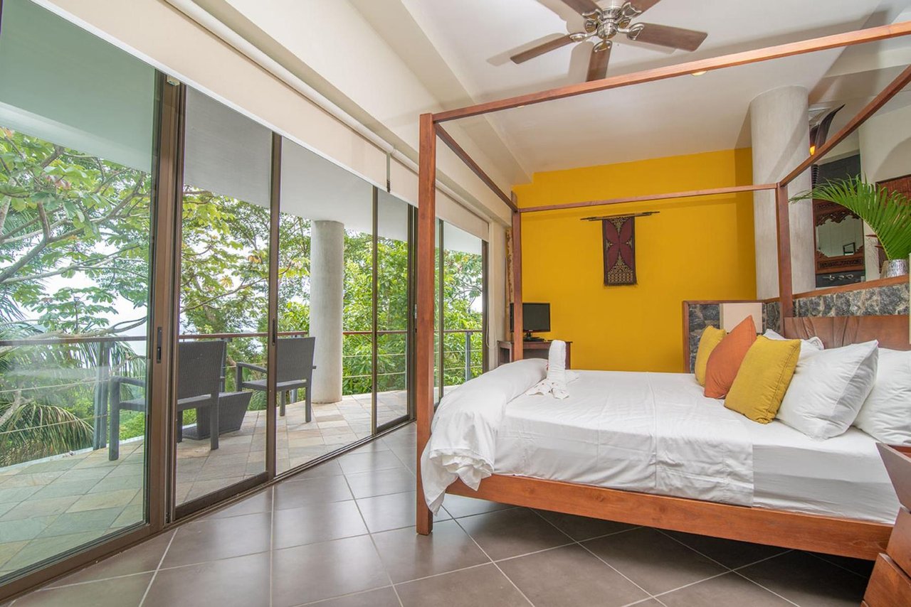 Balinese Tropical Luxury Estate, Manuel Antonio, Puntarenas