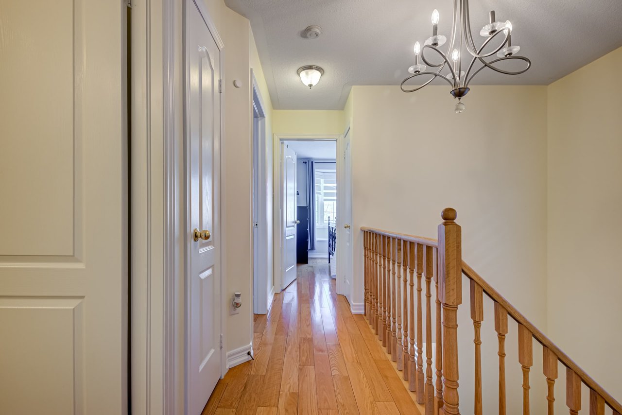58 Mantle Ave