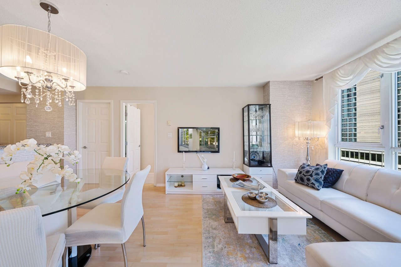 802-1420 W Georgia St