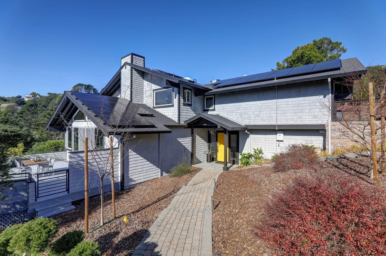 16 Mark Terrace, Tiburon