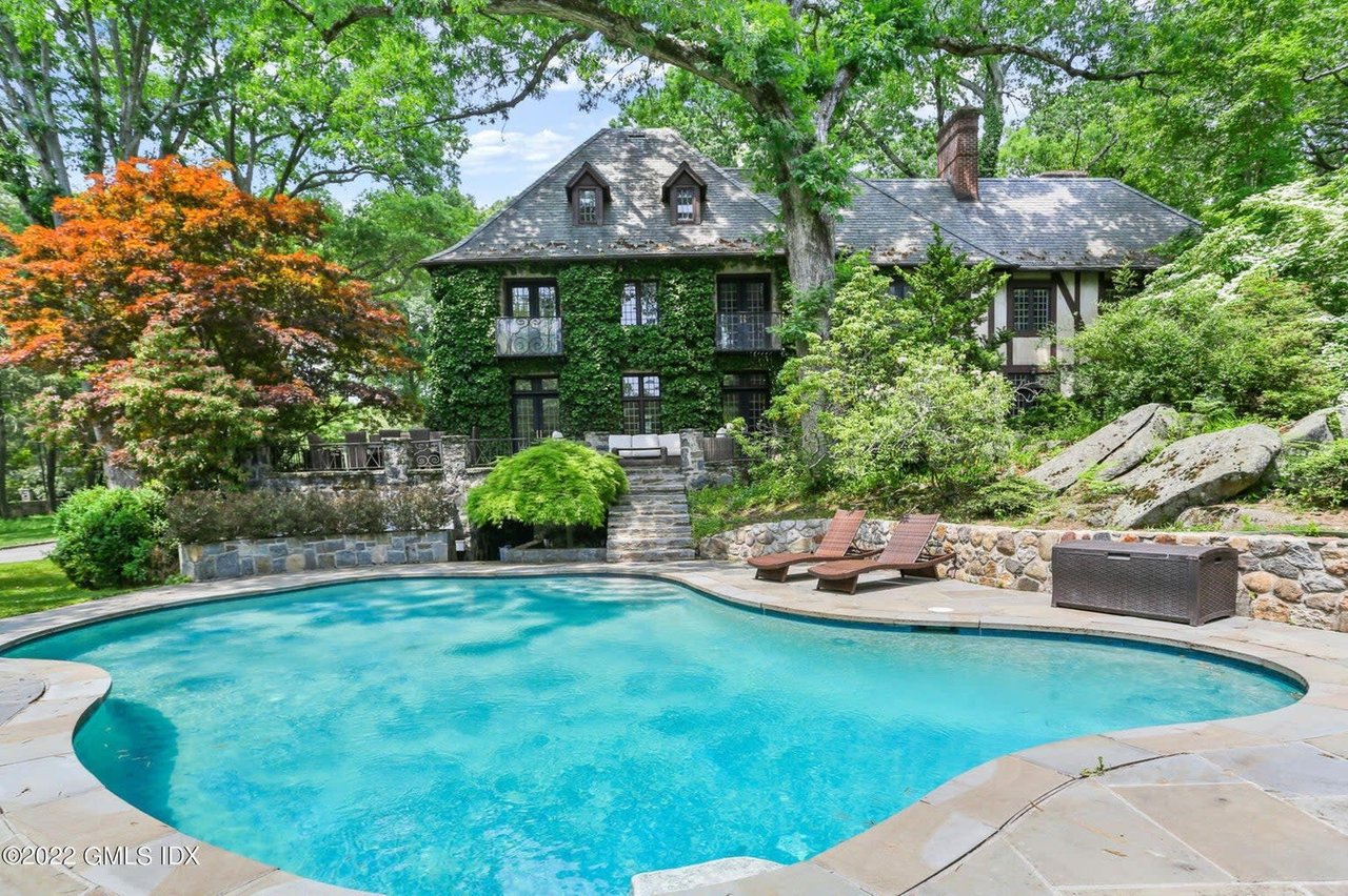 49 Fox Run Ln