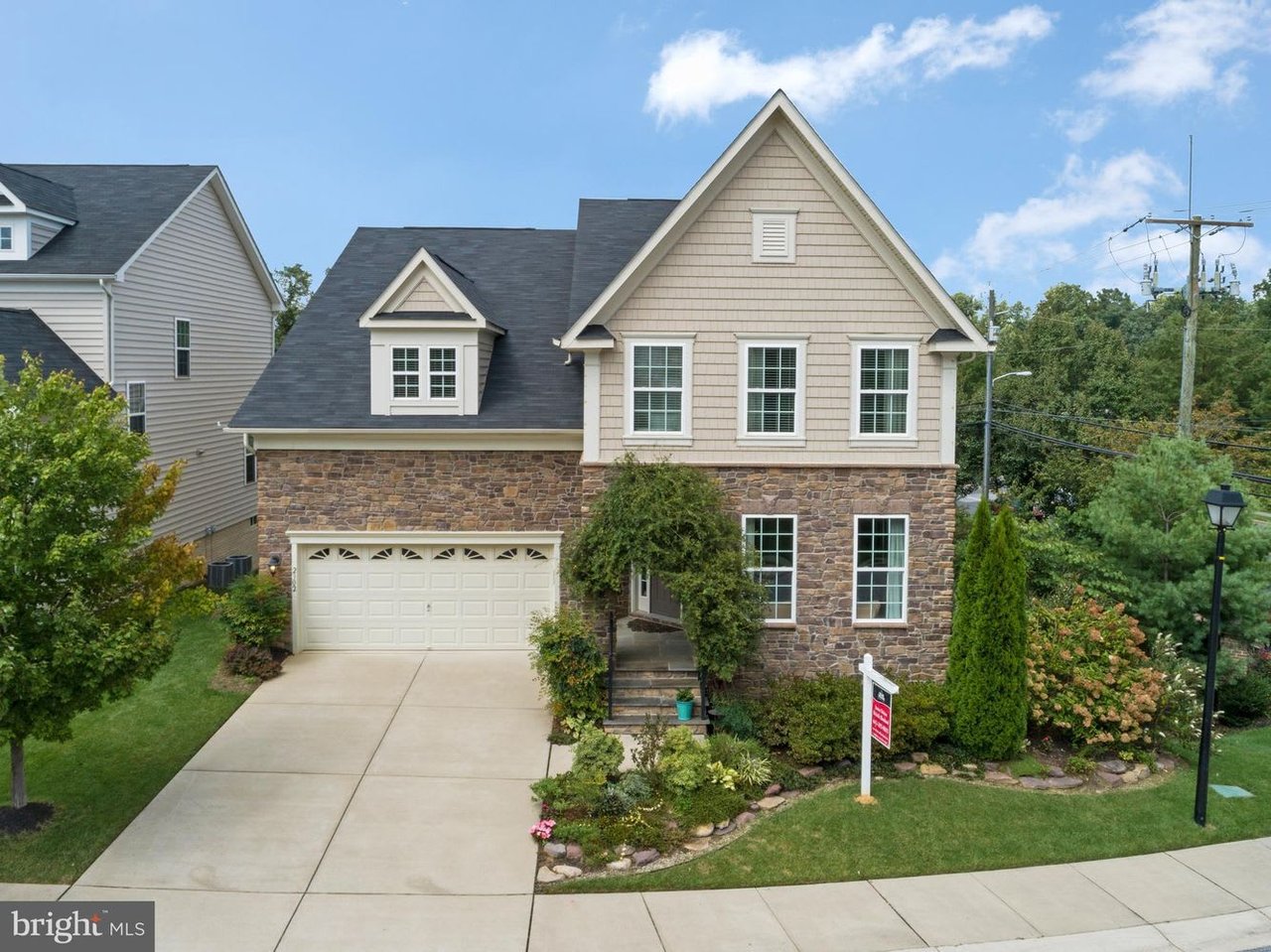 2302 Sage Dr
