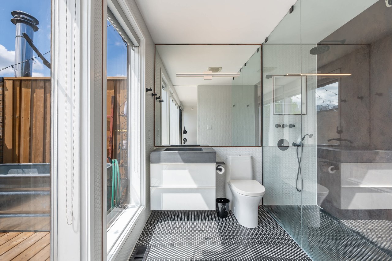 75 Markham Street #16