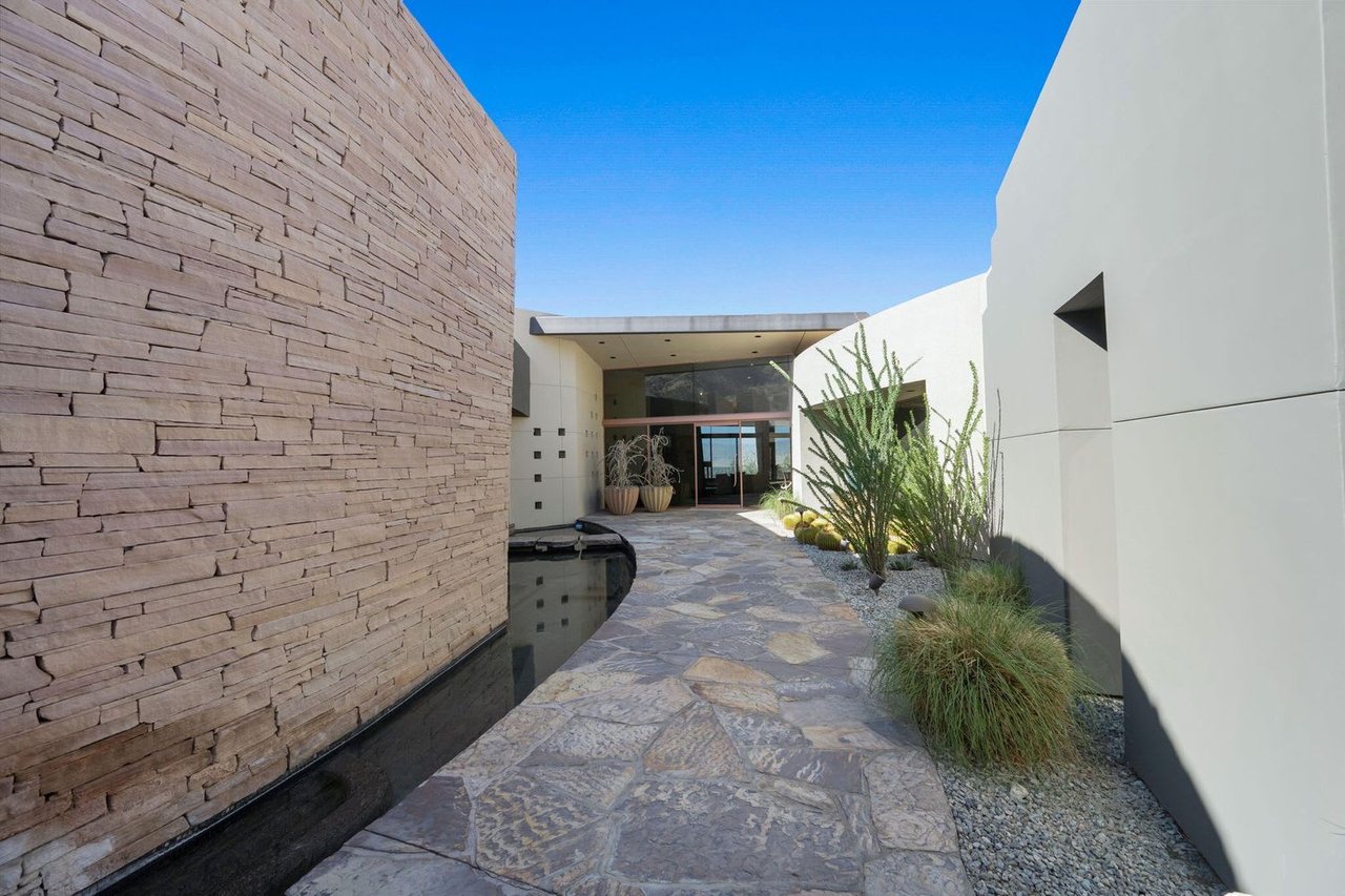 45 Sky Ridge Rd