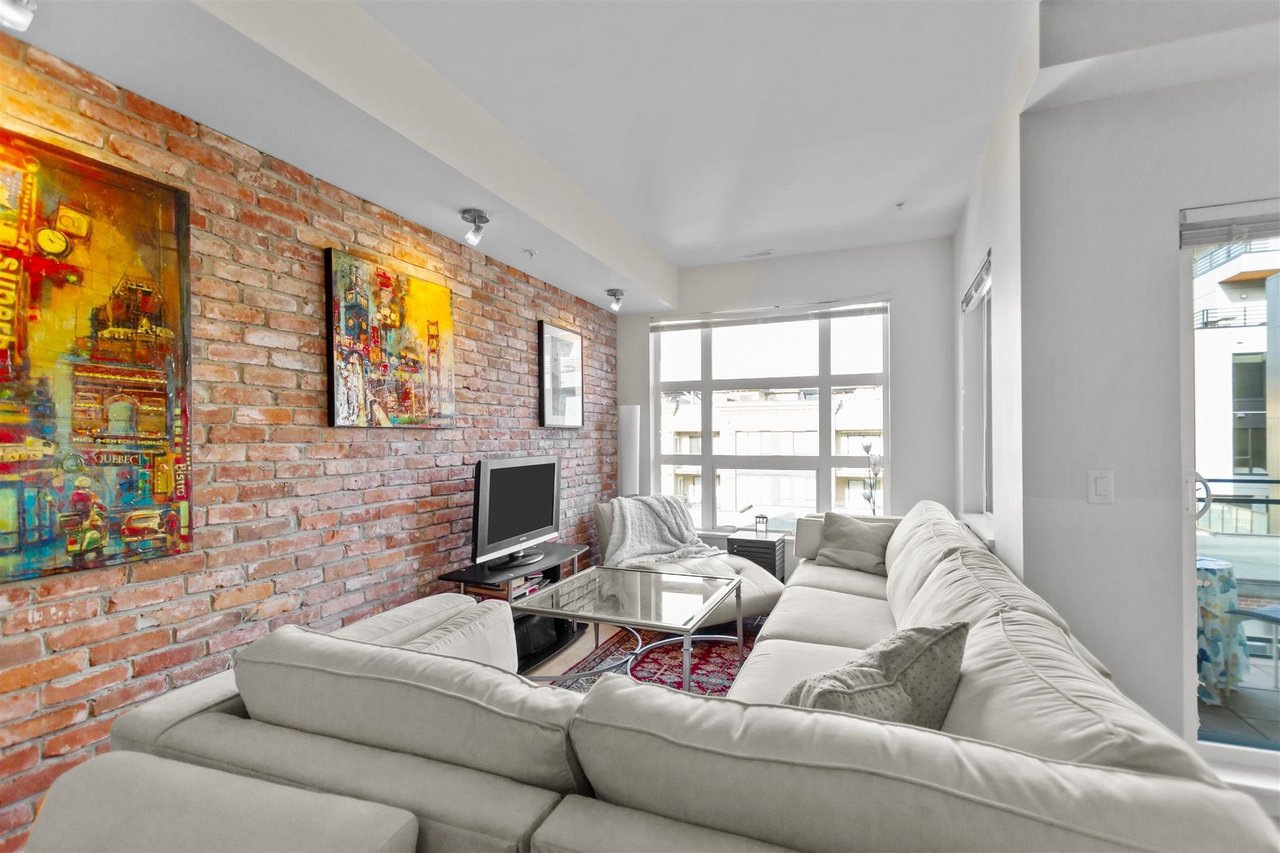 322-95 Moody Street, Port Moody