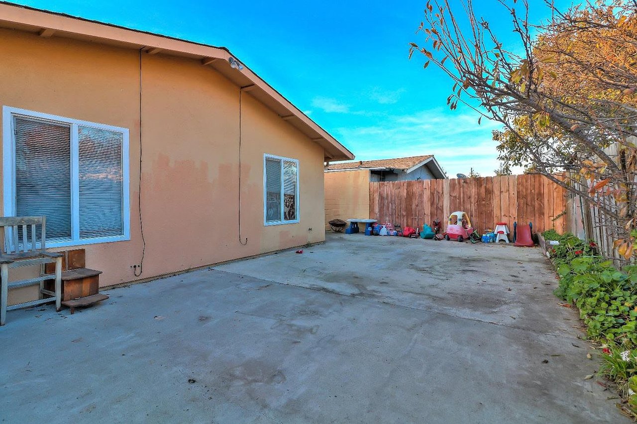 1780 Truckee Way