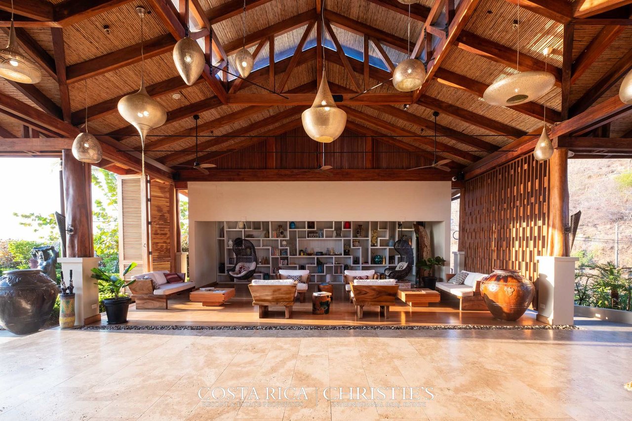Casa Chameleon Residences Villa #2