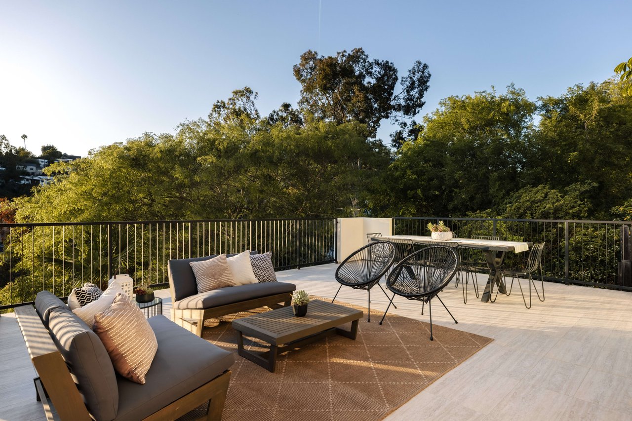 A Masterful Modern Architectural in Silver Lake