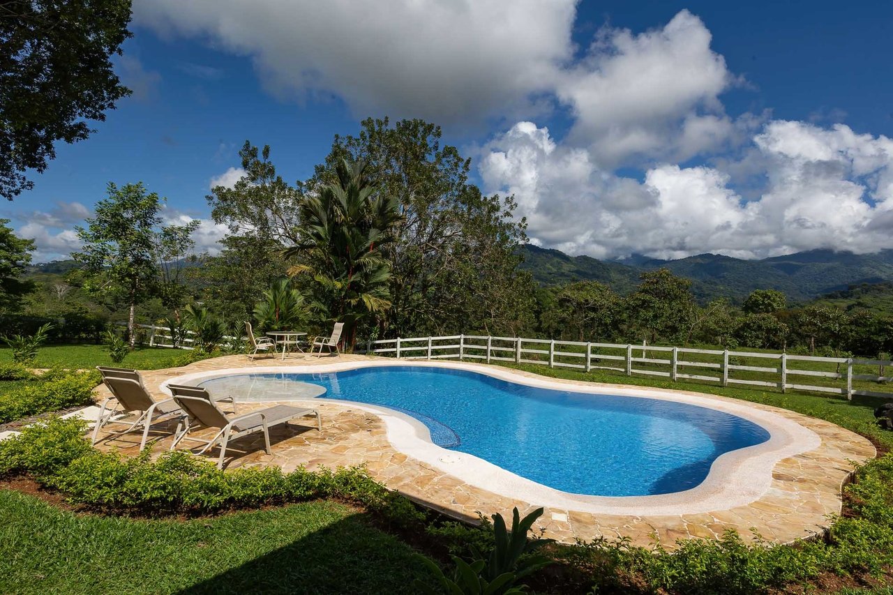 Mountain View Equestrian Ranch, Manuel Antonio, Puntarenas