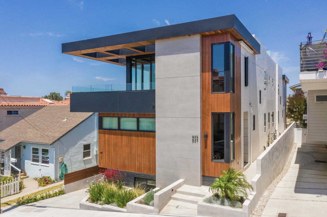 647 10th Street