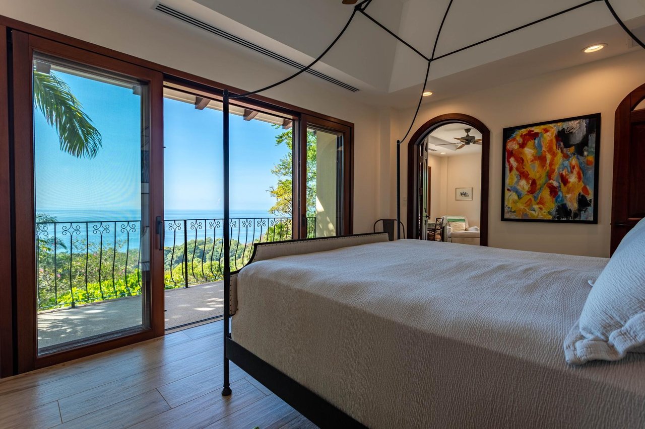 Private Ocean View Estate, Dominical, Puntarenas