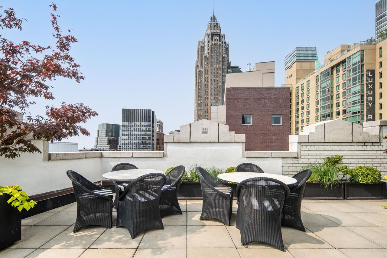 116 John Street, Apt 2808