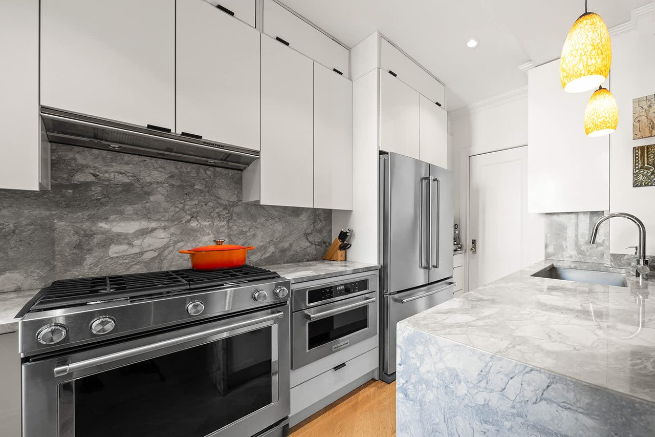 176 West 87th Street Unit 8E