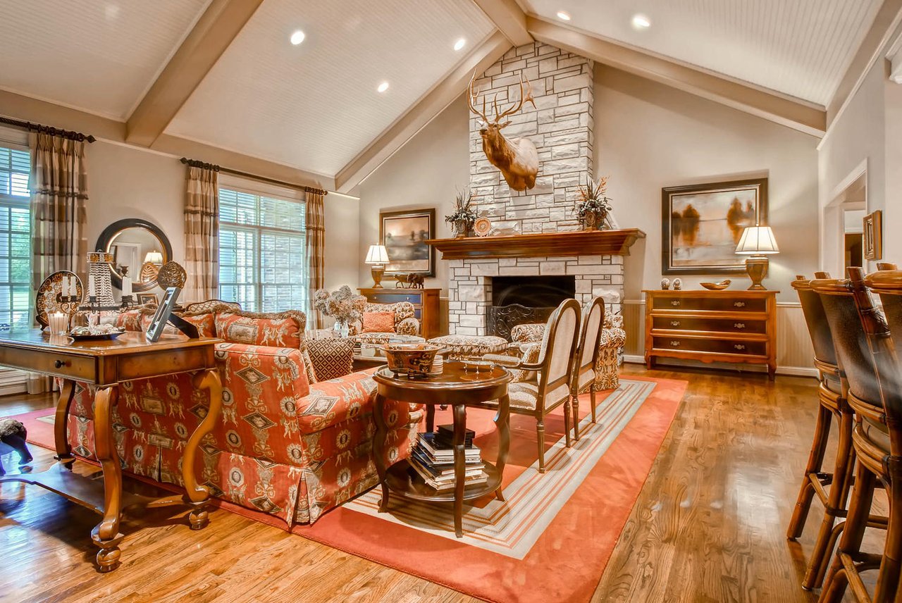 Southern Style, Reverse 2-Story Living with Pool