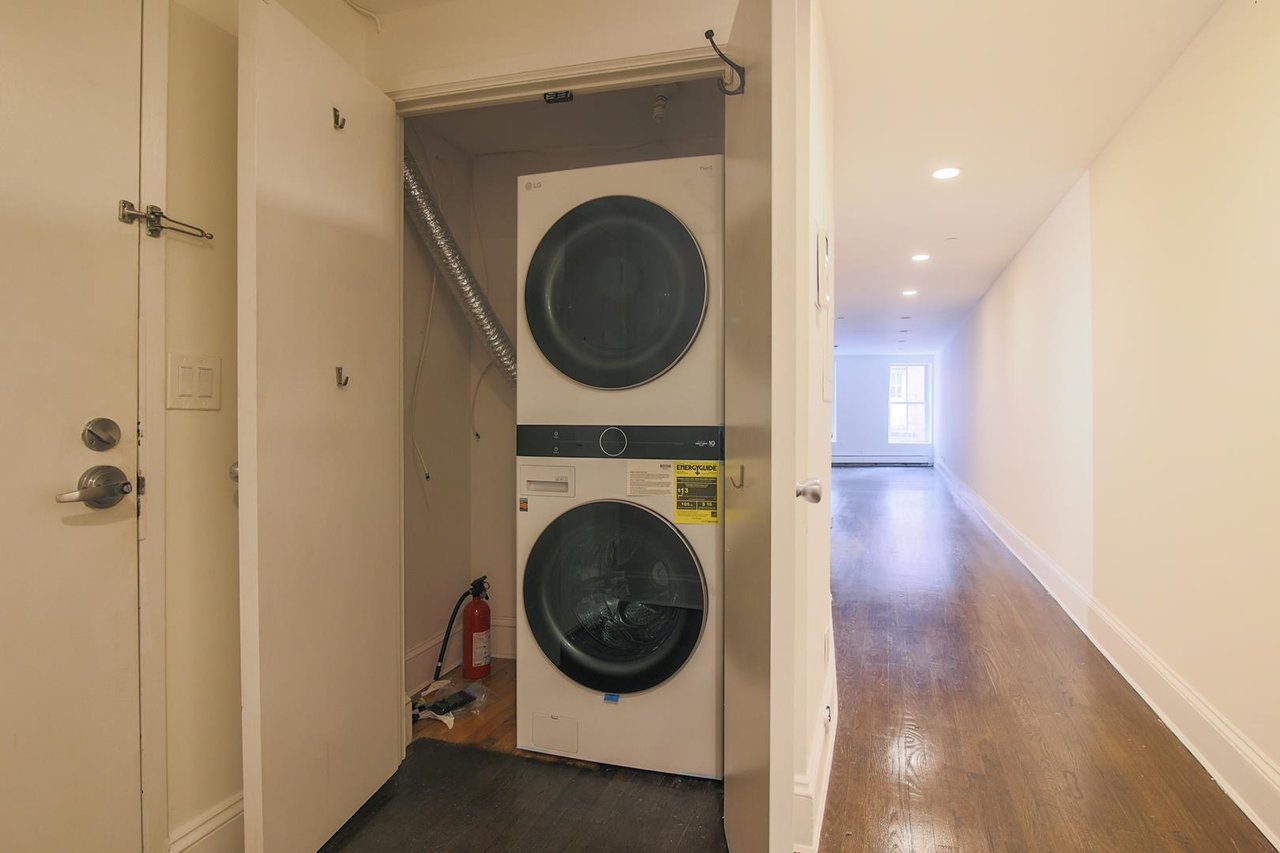 15-17 South William Street, Apt 4-B