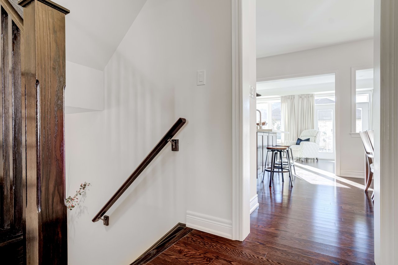 64 Bittersweet St