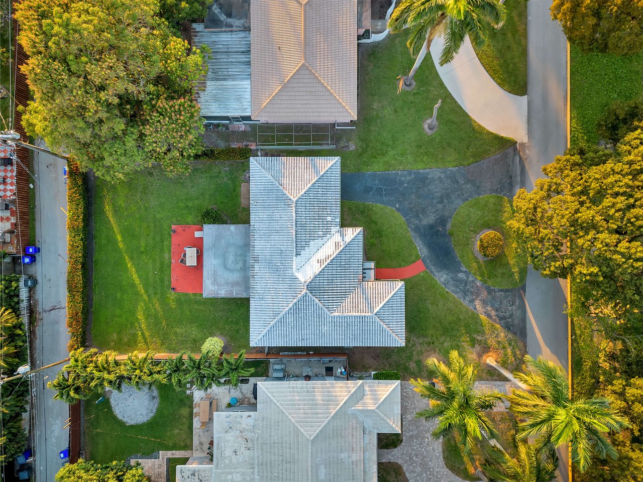 1328 Dewey St Hollywood