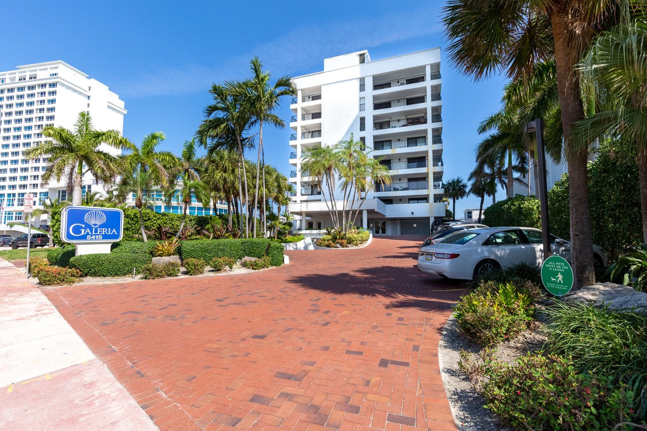 5415 Collins Ave #704 Miami Beach FL-33140