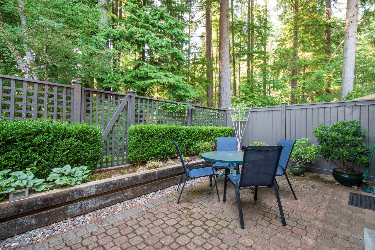 2922 Mt Seymour Pkwy