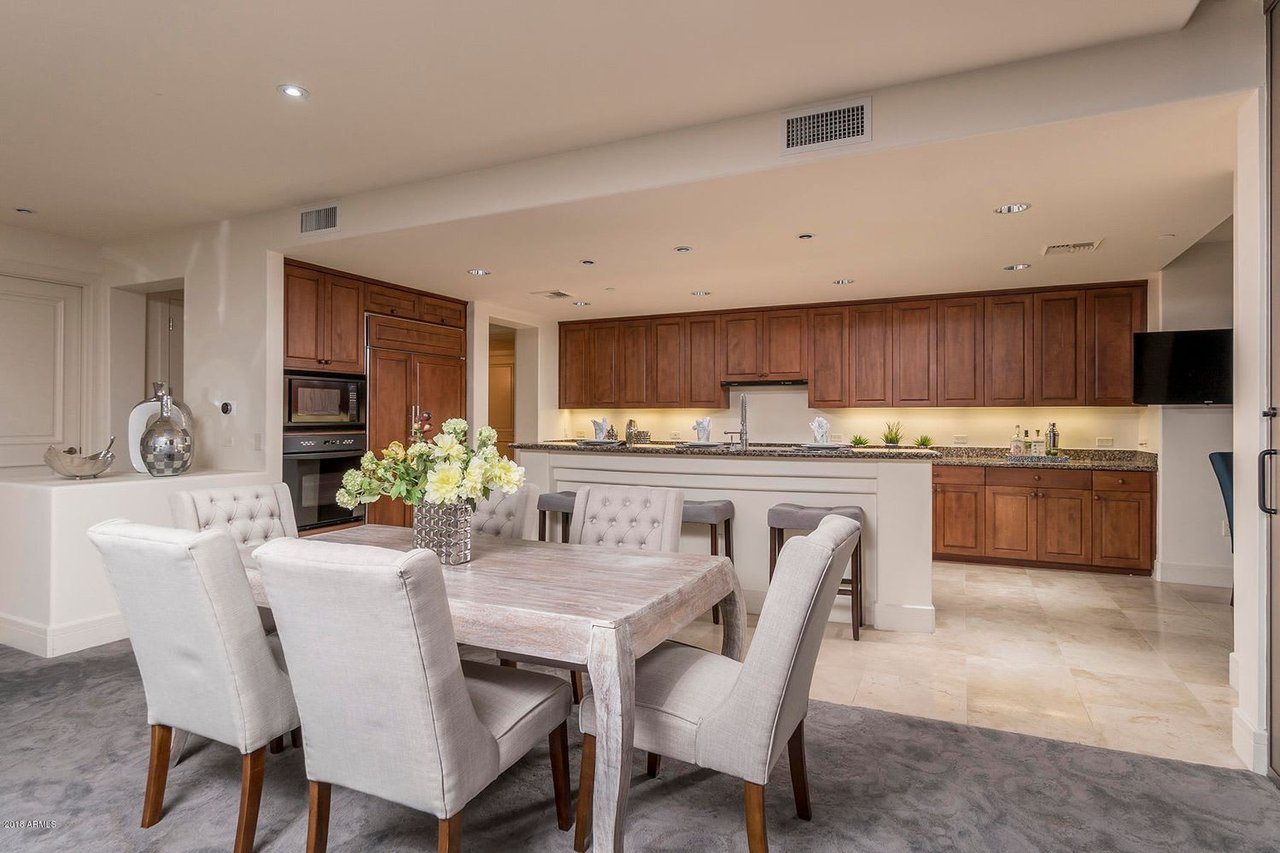 2402 E Esplanade Ln, # 501