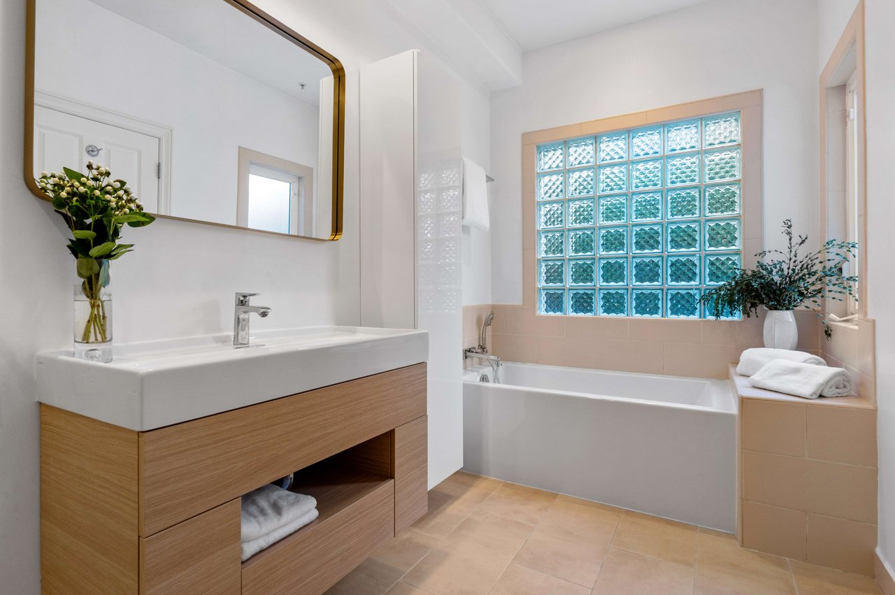 View Penthouse Atop Duboce Triangle