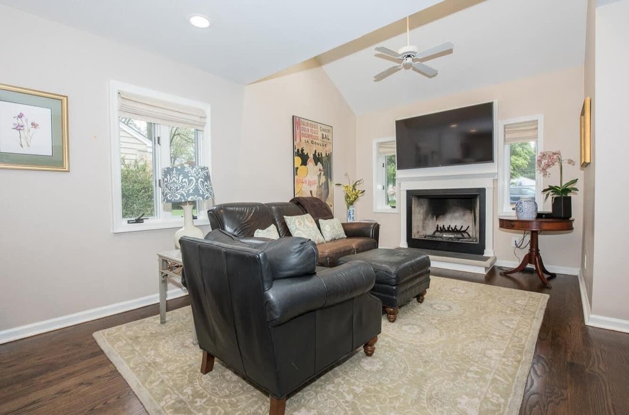 1533 County Line Rd