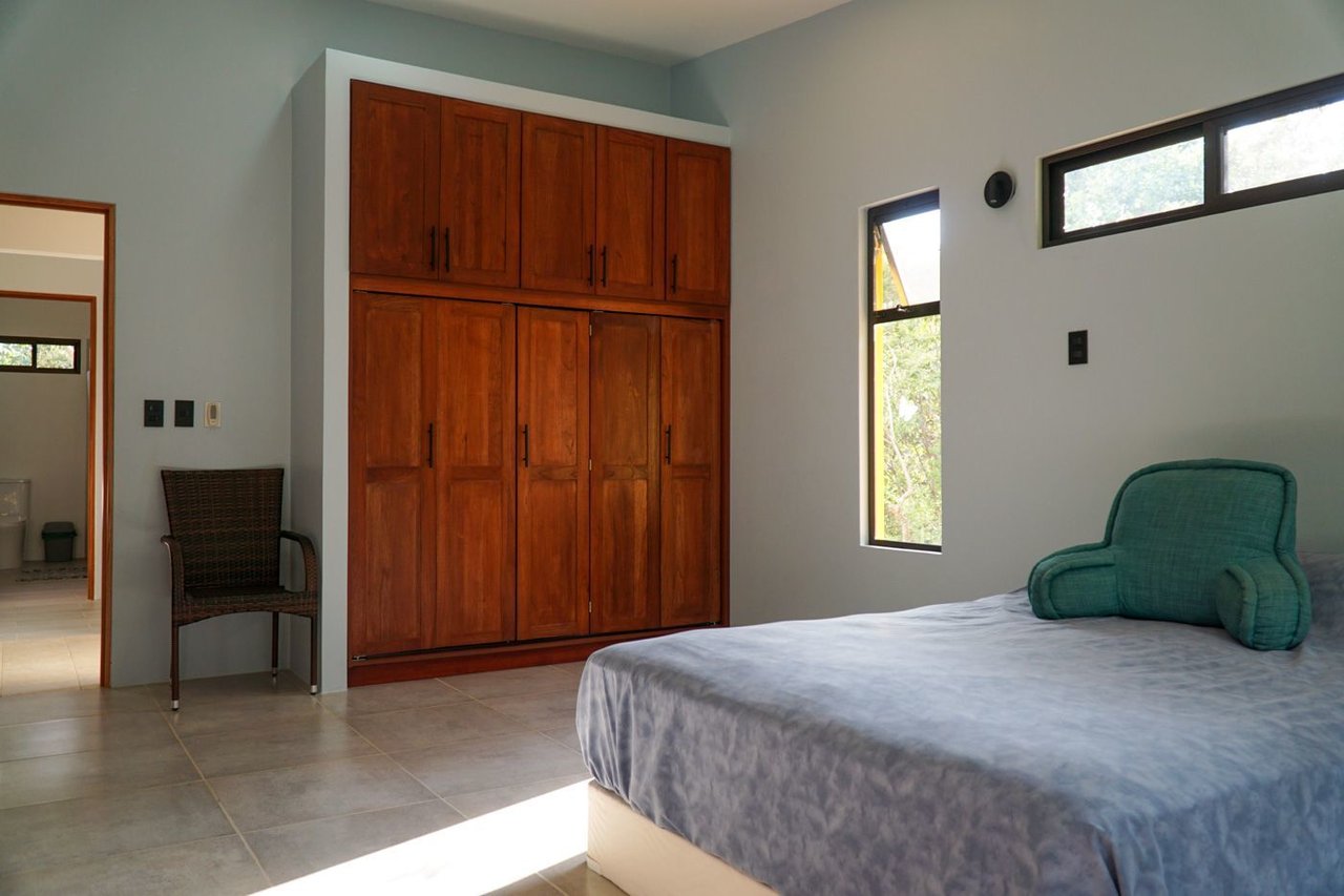 Modern Riverfront Acreage Home, Perez Zeledon, San Jose