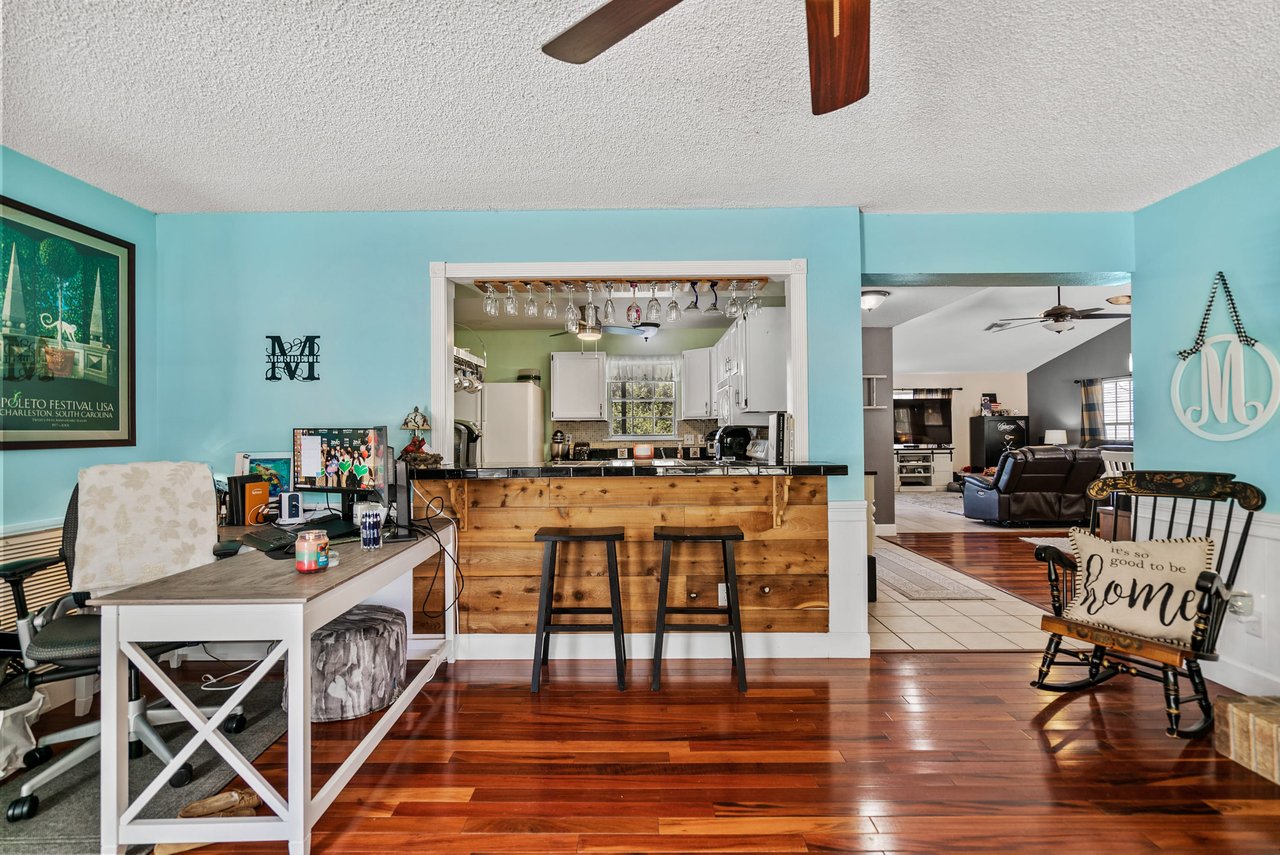 37525 MOORE DRIVE